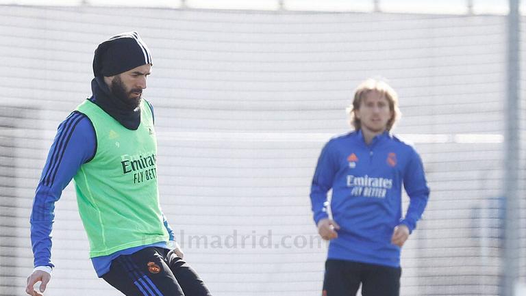  Официално: Реал Мадрид с Бензема против ПСЖ 