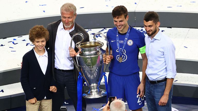 Мениджърът на Челси Томас Тухел посвети на собственика Роман Абрамович