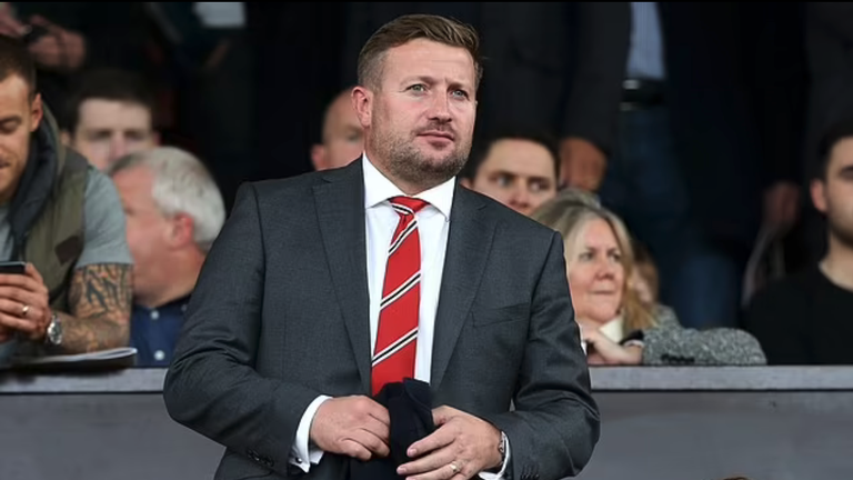  Новият началник на Ман Юнайтед ще поддържа избора на Рангник за ментор и ще се опълчи на играчите 