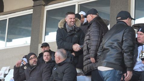  Младен Кръстаич и Венци Стефанов бъбрят преди Славия - Пирин 