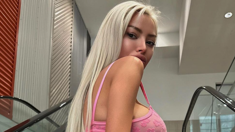 Алена Омович не може да стои далеч от провокациите и