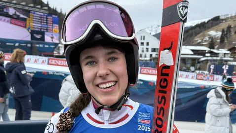 Анина Цурбриген не завърши слалома на Световното