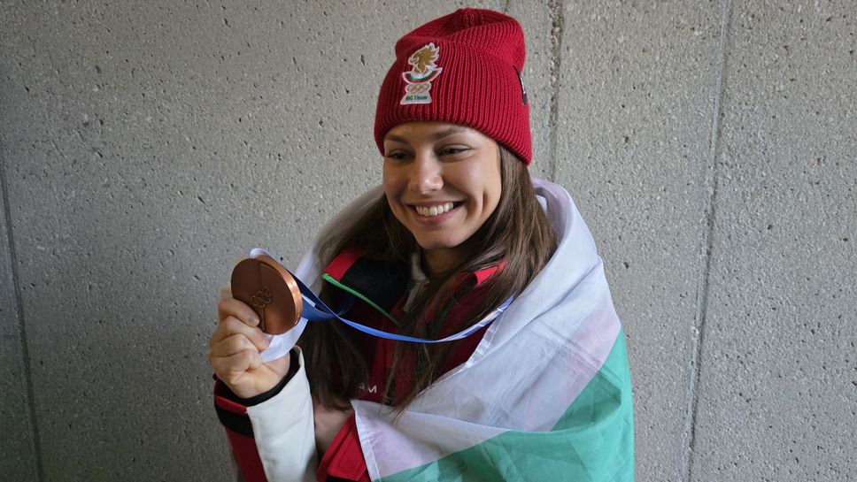 Лора Христова и част от останалите ни биатлонисти се завръщат у нас в понеделник