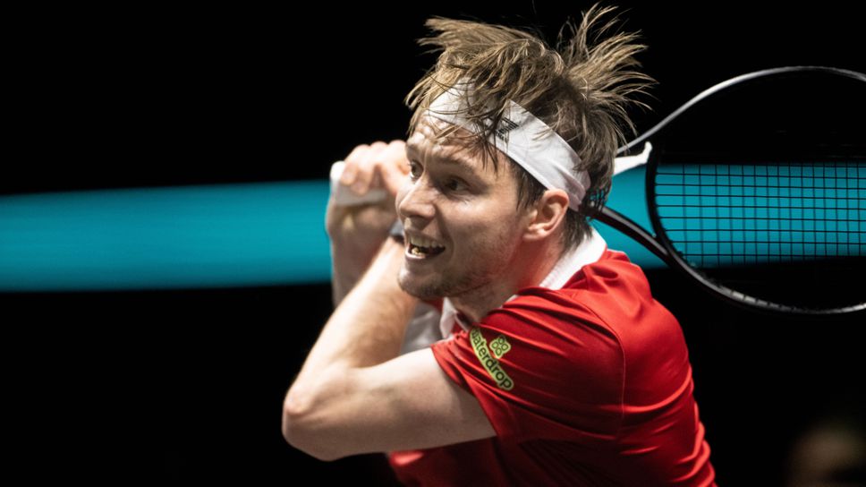 Канадецът Феликс Оже Алиасим и Александър Бублик от Казахстан станаха