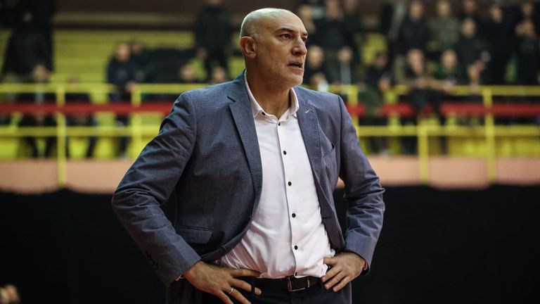 Любомир Минчев вече не е треньор на Трепча От ръководството