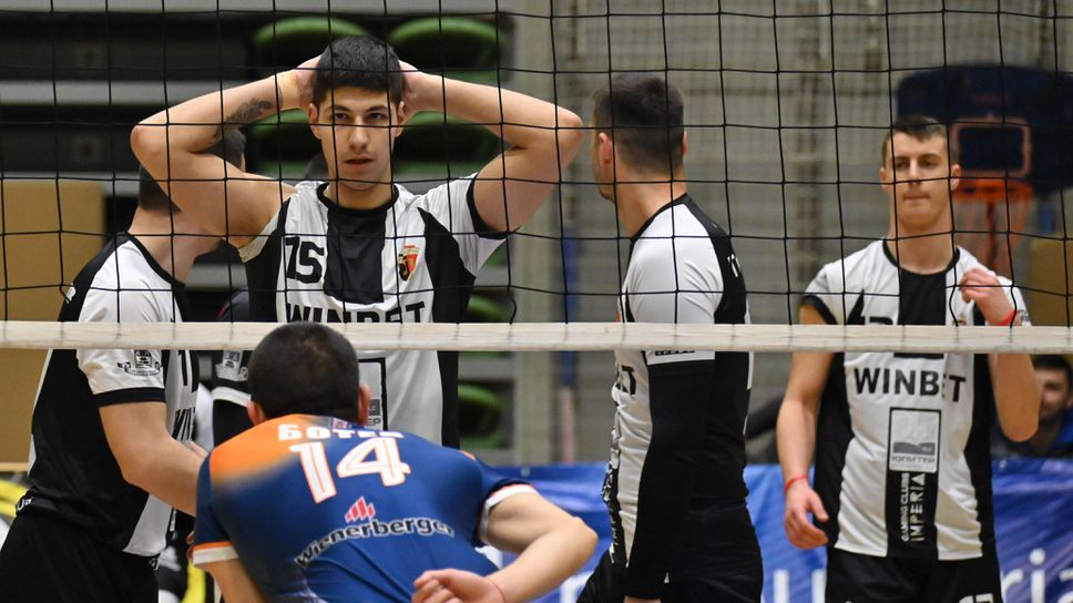 Локо (Пд) измъкна победа над Ботев (Луковит) след петгеймова драма 🏐