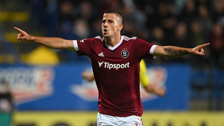  Мартин Минчев с гол за победа на Спарта 