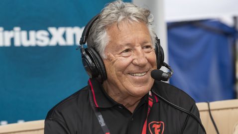  Марио Андрети подлага на критика Хамилтън, пази Маси 