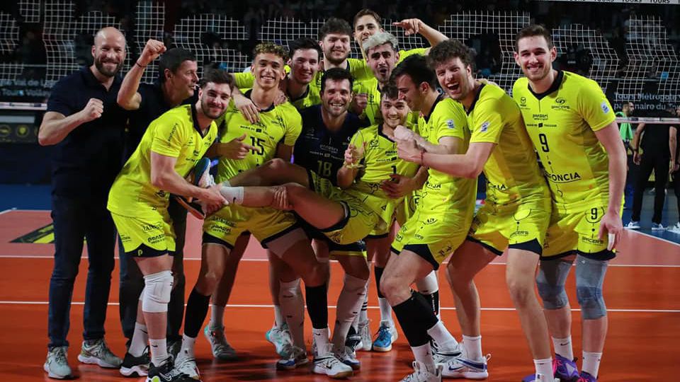 Карягин и Къртев със страхотен мач, Тулуза удари лидера Тур пред 3031 зрители