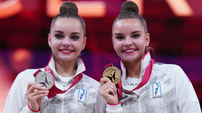 Многократните световни и европейски шампионки по художествена гимнастика Арина Аверина