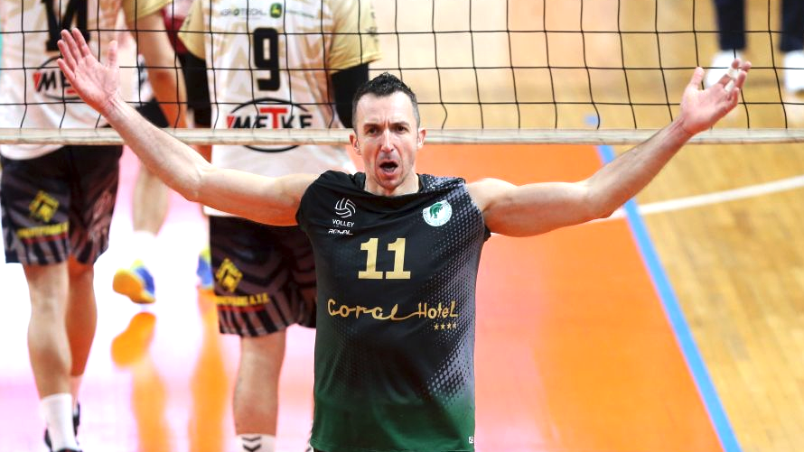 Боян Йорданов и Милон с победа №12 в Гърция