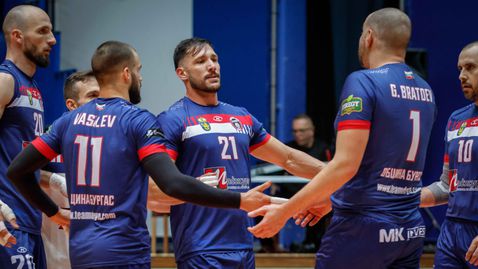 Дея спорт с нова изненадваща загуба, но спечели редовния сезон