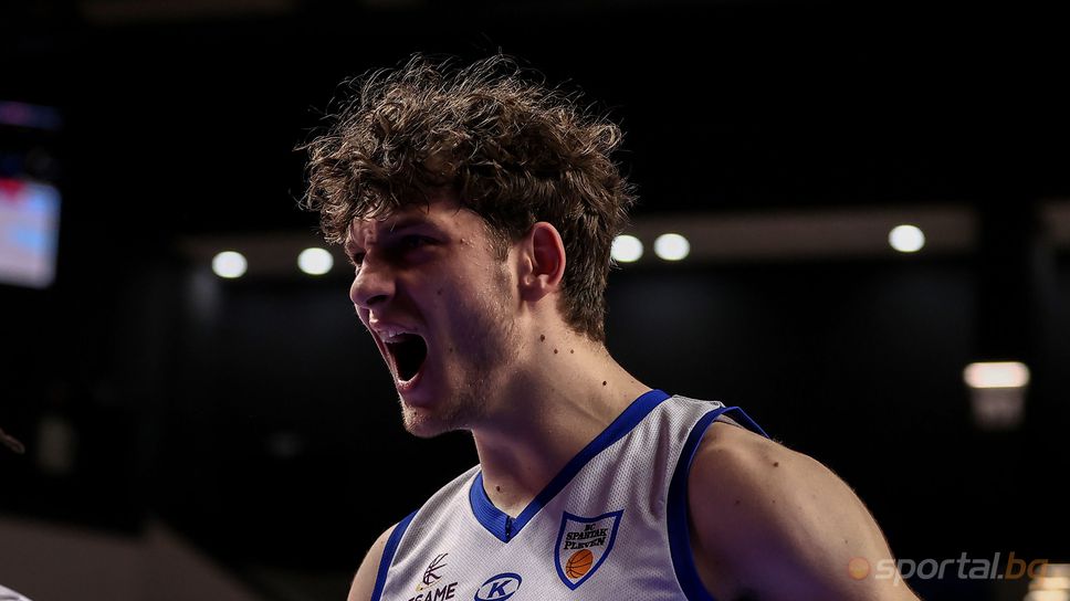 Спартак отнесе Левски в Плевен