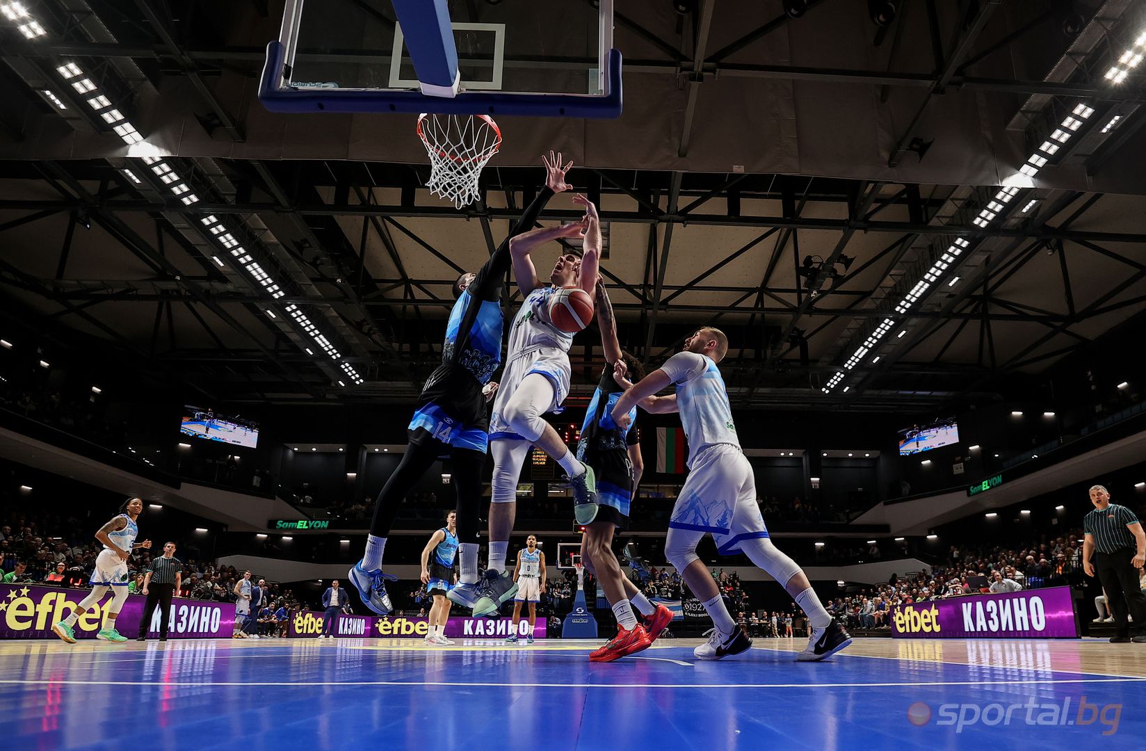 Рилски спортист 90:81 Академик