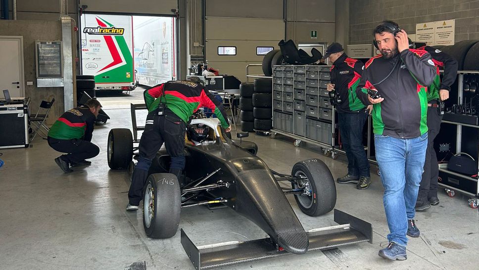 Картинг шампион на България се готви за дебют във Формула 4