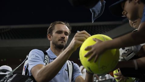 Прав ли беше? Странният случай на мача Медведев - Дрейпър