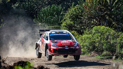 Солберг спаси само 1 секунда от аванса си в рали "Сафари", Ожие го настига