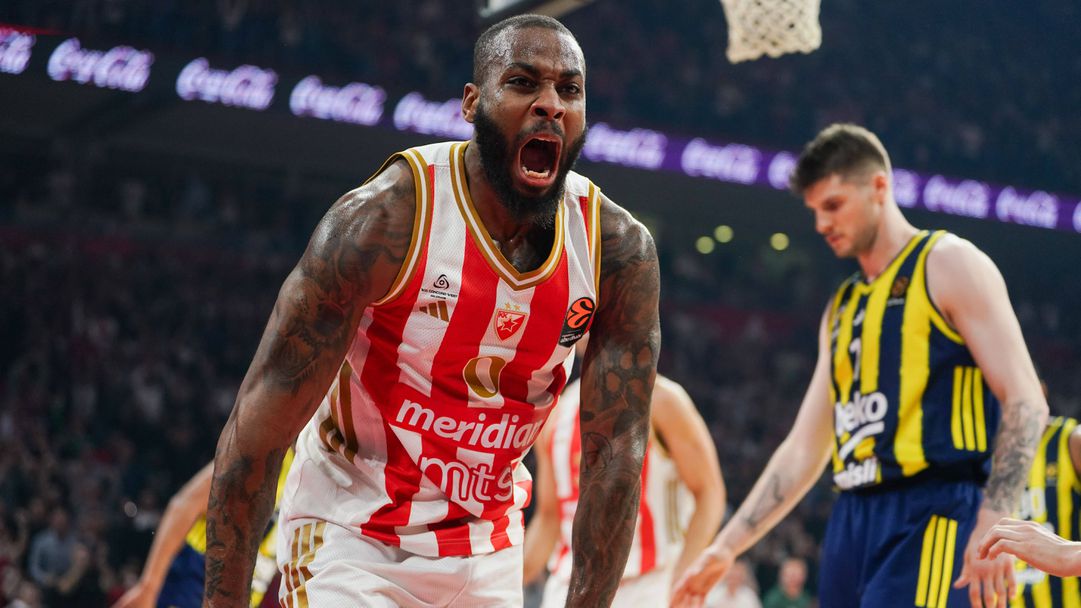 Коди със страхотен мач, Цървена звезда укроти страшилището Фенербахче