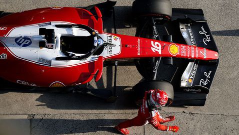 Ферари с екстремно решение за битката в Япония