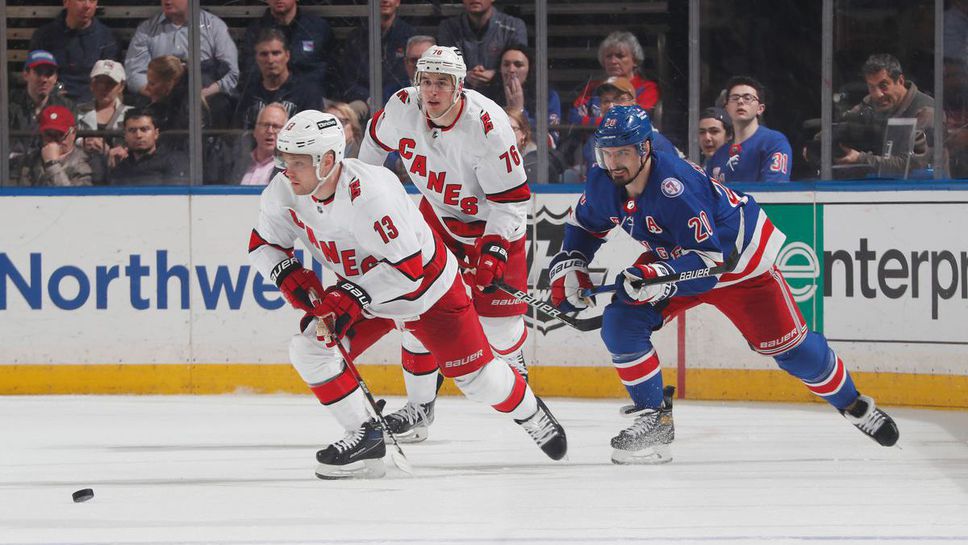 Крис Крейдър влезе в клуб 50, но Рейнджърс загубиха от Каролина