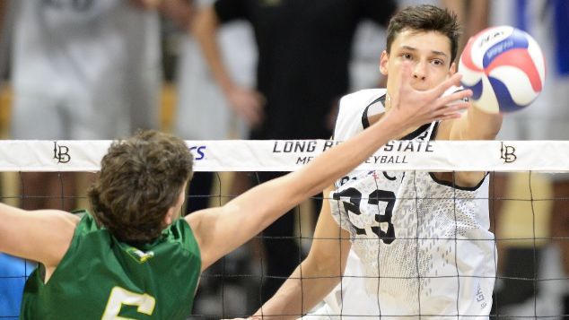 Алекс Николов за 8-и път Новак на седмицата в САЩ 🏐