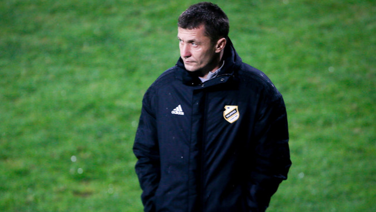  Спряганият за нов треньор на ЦСКА - София си изпросил уволнението преди три дни, вижте какво е направил 