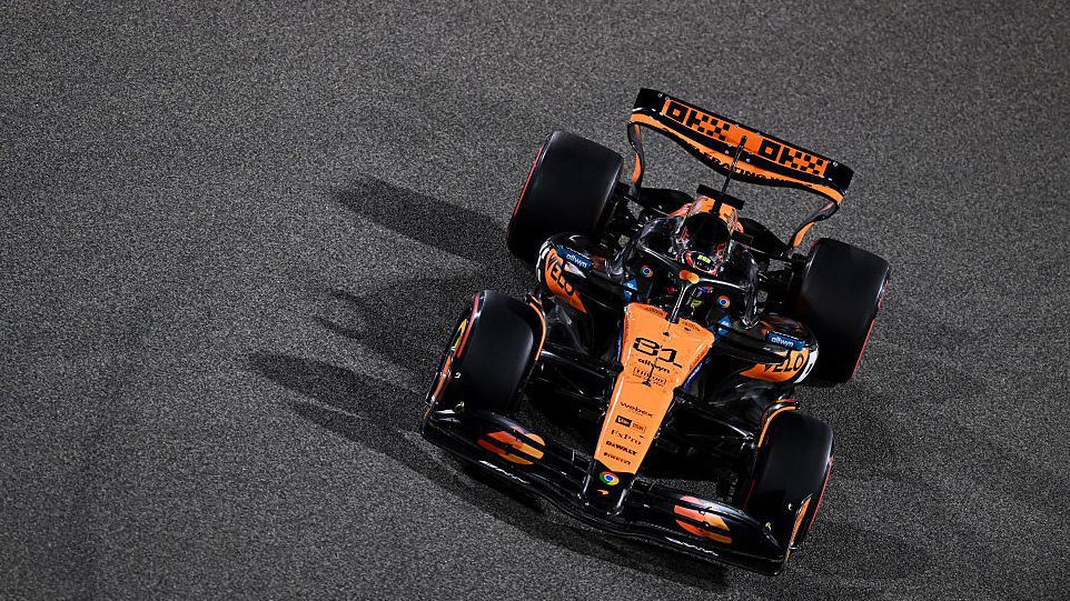 Оскар Пиастри с Макларън е големият фаворит за победата днес