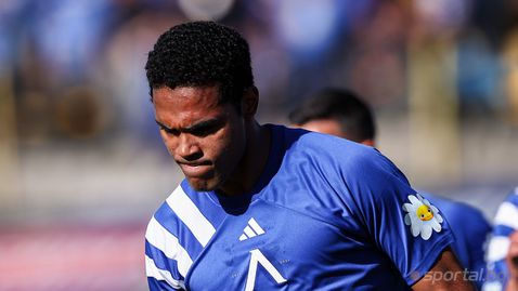  Официално: Левски продаде Ван дер Каап 