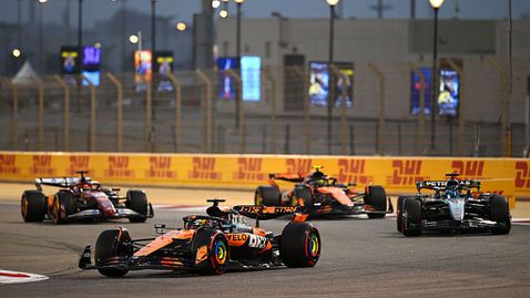 Гран При на Бахрейн онлайн: Пиастри завоюва, Ръсел и Норис на подиума 