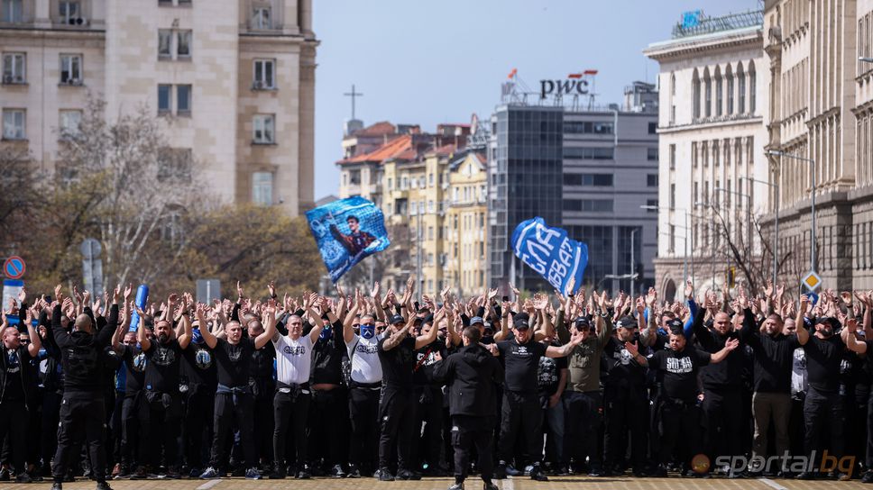 "Синьо" шествие преди дербито с ЦСКА - гледайте на живо!