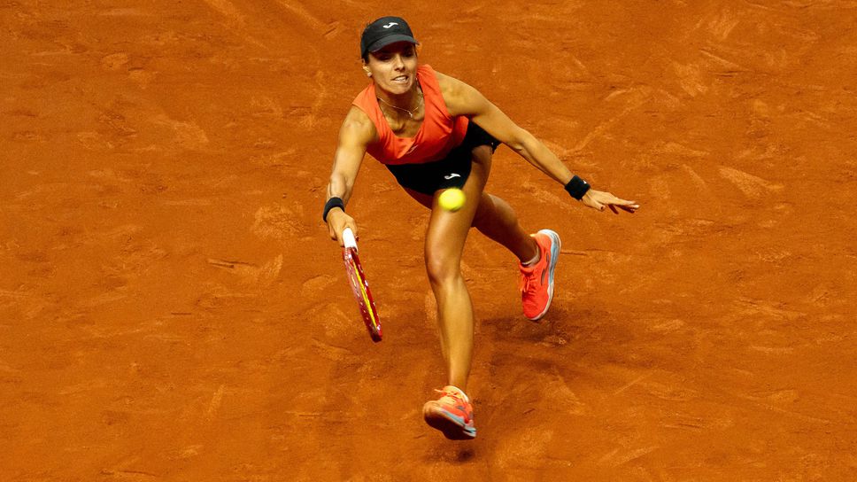 Виктория Томова отпадна в първия кръг на турнира в Щутгарт