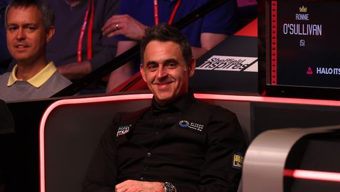 Рони О'Съливан загря за Световното с успех над Джон Хигинс