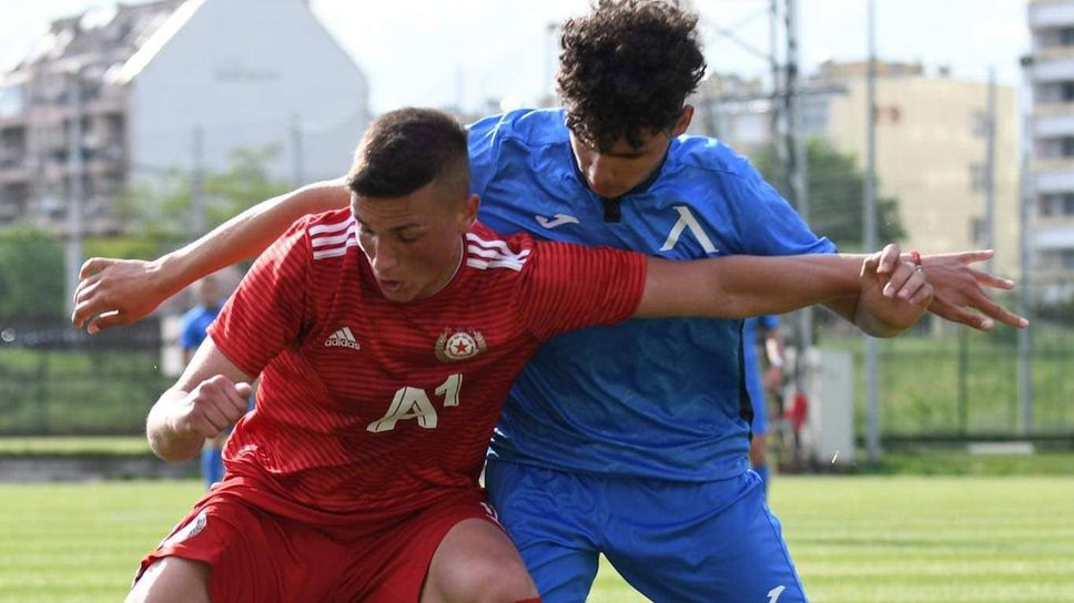 ЦСКА-София надви Левски и се класира за финал при U18, друг отбор на "червените" също с успех
