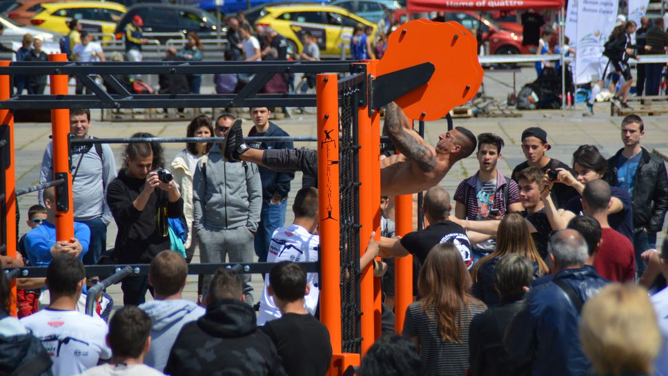 Брейк шоу, стрийт фитнес и паркур в традиционната Ърбан зона