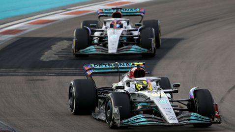 В Мерцедес нямат отговор за спада на темпото в Маями