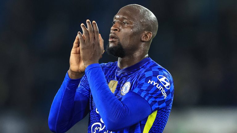  Лукаку вид за Барселона и Байерн 