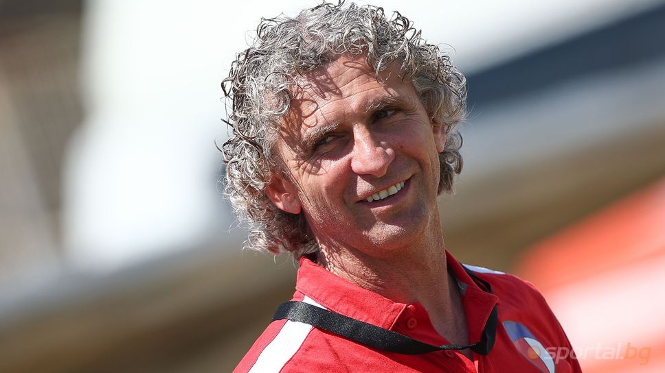 Калпаков за раздялата със Спартак: Болно ми е! Мислех си, че съм виждал всичко в българския футбол