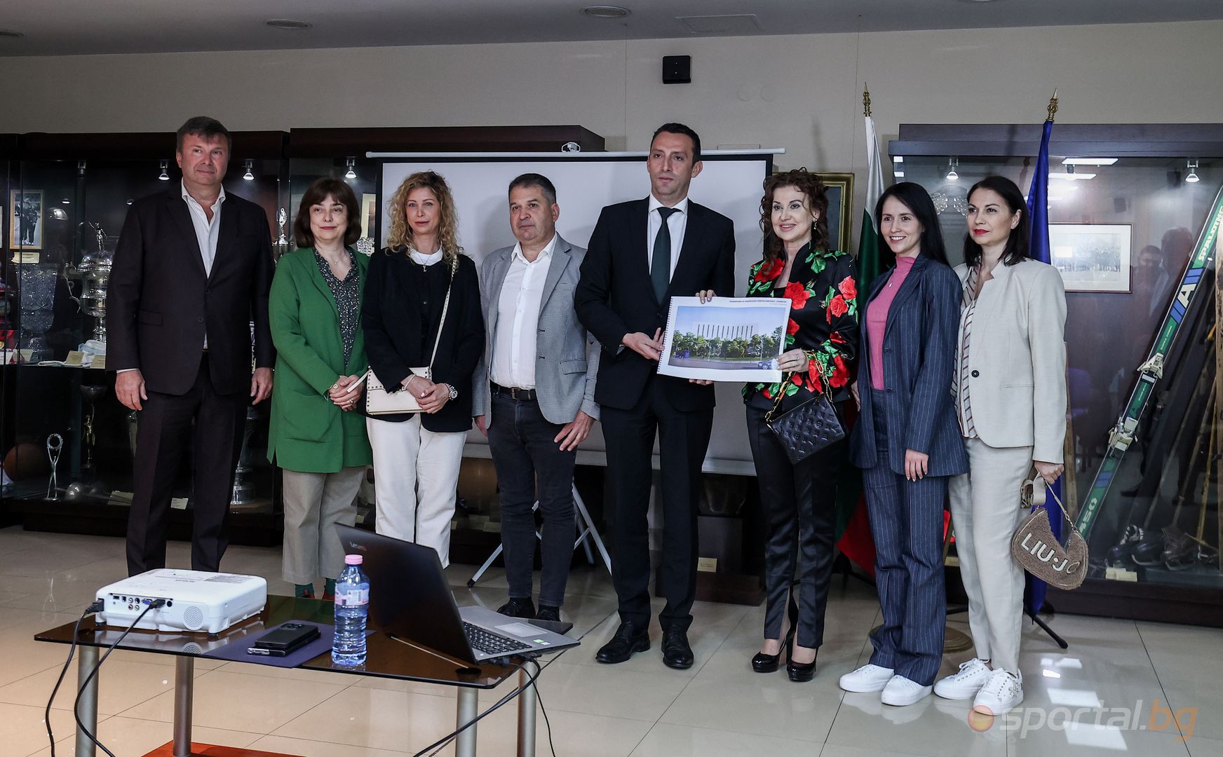 Представяне на концепция за гимнастическа зала на "Раковски"