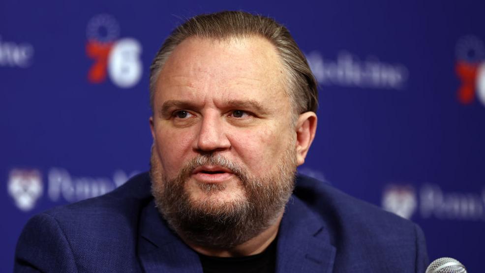Филаделфия се раздели с Дарил Мори