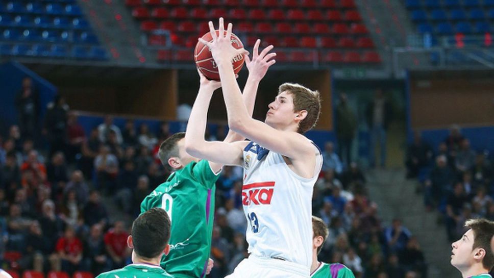 Костадинов е в Топ 5 на талантите на Реал