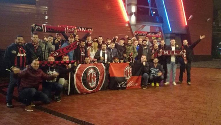 Мащабна сбирка на фенове на Милан в България за дербито с Юве (снимки)
