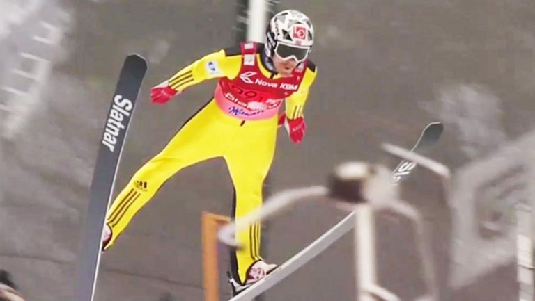 Норвегия спечели отборното състезание по ски-полети в Планица