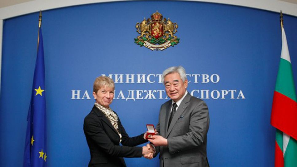 Проф. Дашева се срещна с президента на Световната федерация по таекуондо и с посланика на Република Корея