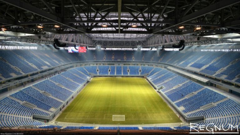 Пак проблеми с чисто нов стадион за Мондиал 2018