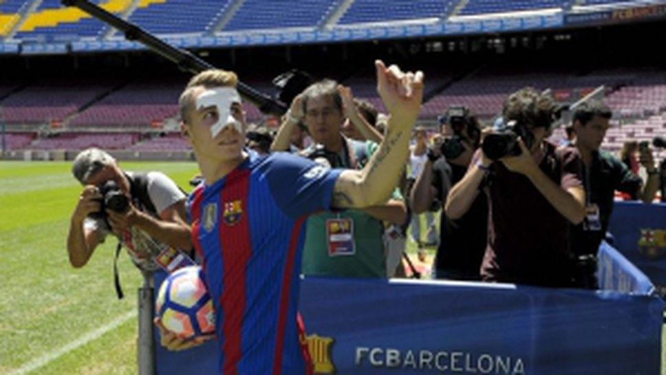 Барса представи Люка Дин