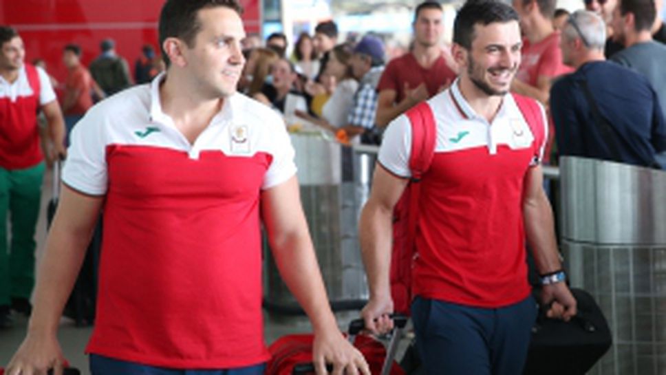 Първата група олимпийци се прибра от Рио