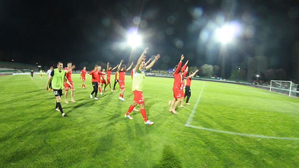 "Възстановителна тренировка" за "Армейците" на стадион Берое след победата
