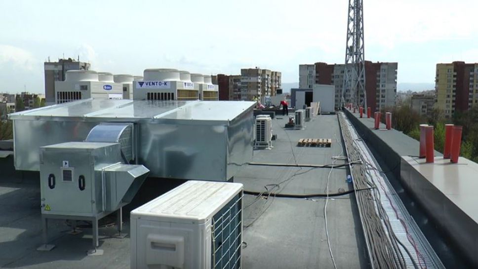 На покрива на сектор "А" на Герена
