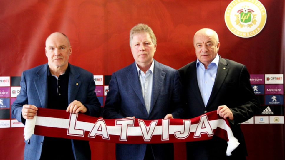 Старковс начело на Латвия за трети път