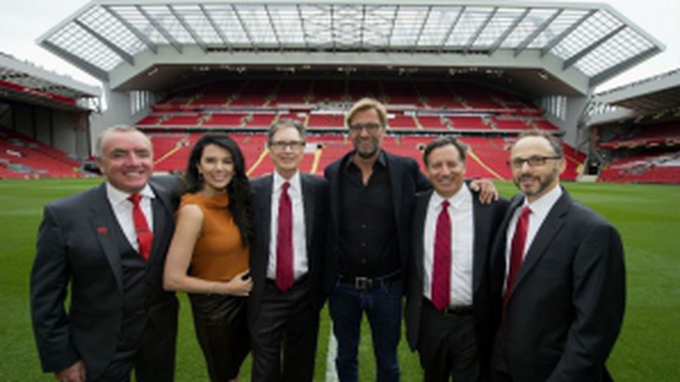 Ливърпул откри новата трибуна